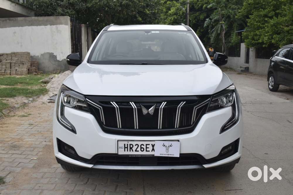 Mahindra Xuv700 2.2 Ax 5 Diesel At Str, 2022, Diesel
