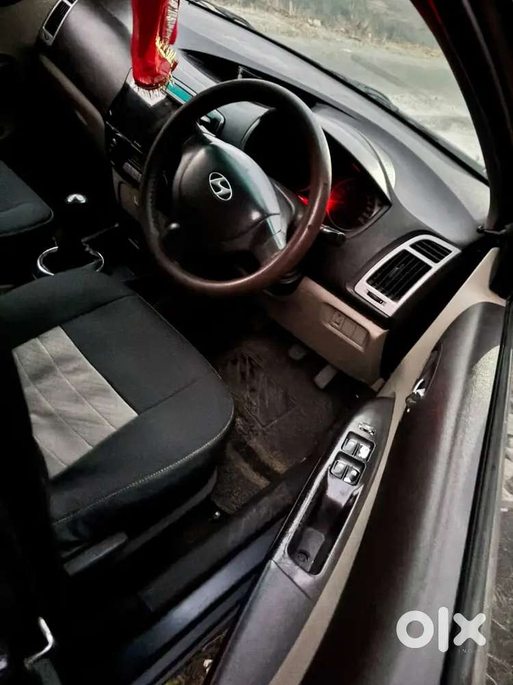 Hyundai I20 2011(oct) Diesel Well Maintained Neat & Clean Car