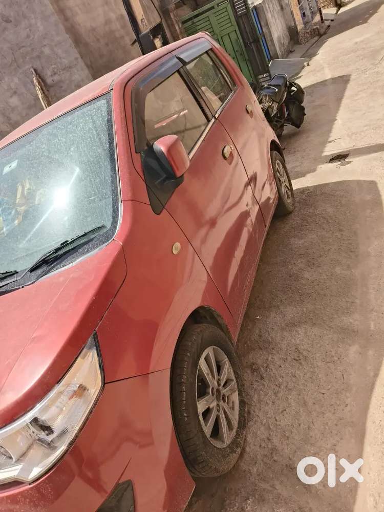 Maruti Suzuki Wagon R Stingray 2013 Petrol Well Maintained