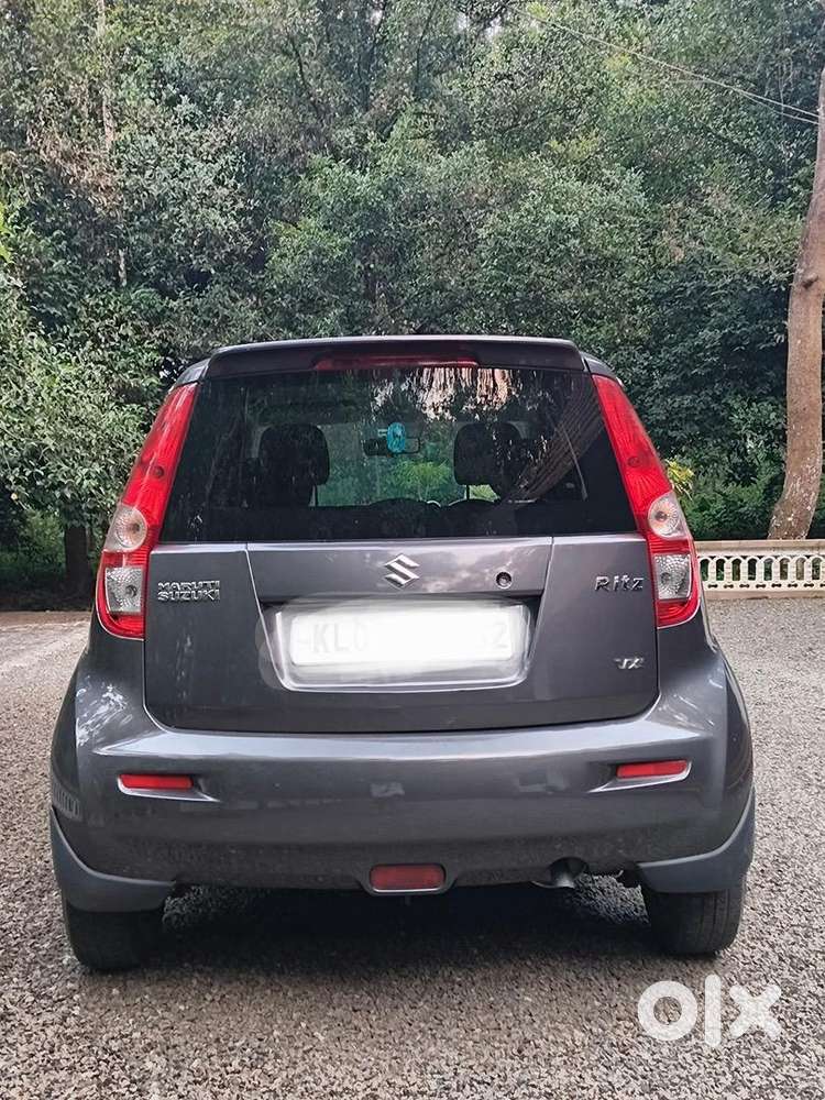 Maruti Suzuki Ritz 2013 Petrol Well Maintained
