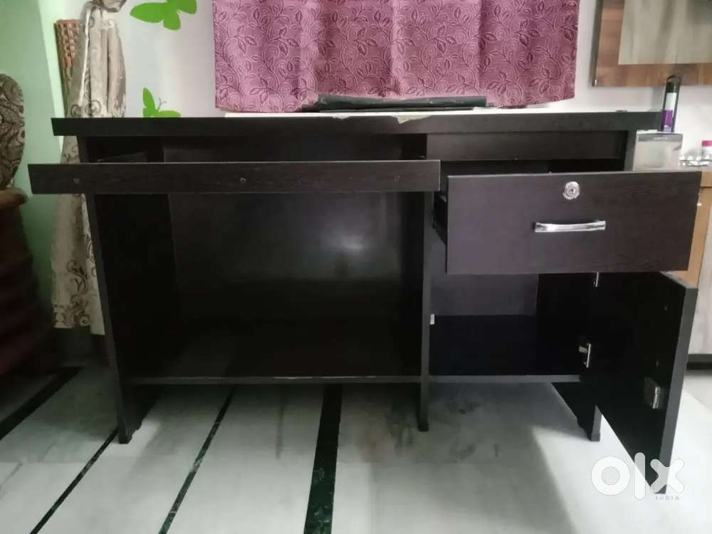 Office Table