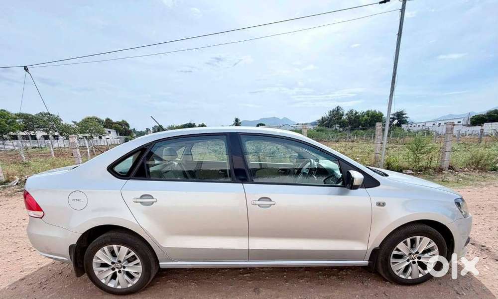 Volkswagen Vento Petrol Highline, 2015, Petrol