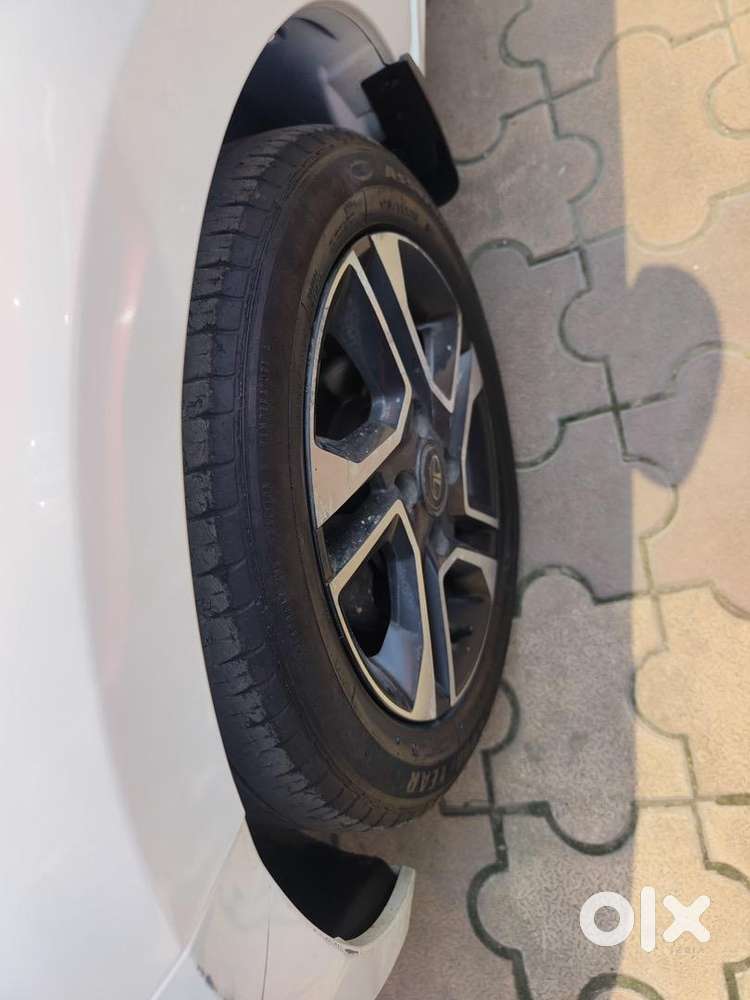 Tata Tigor Petrol Well Maintained