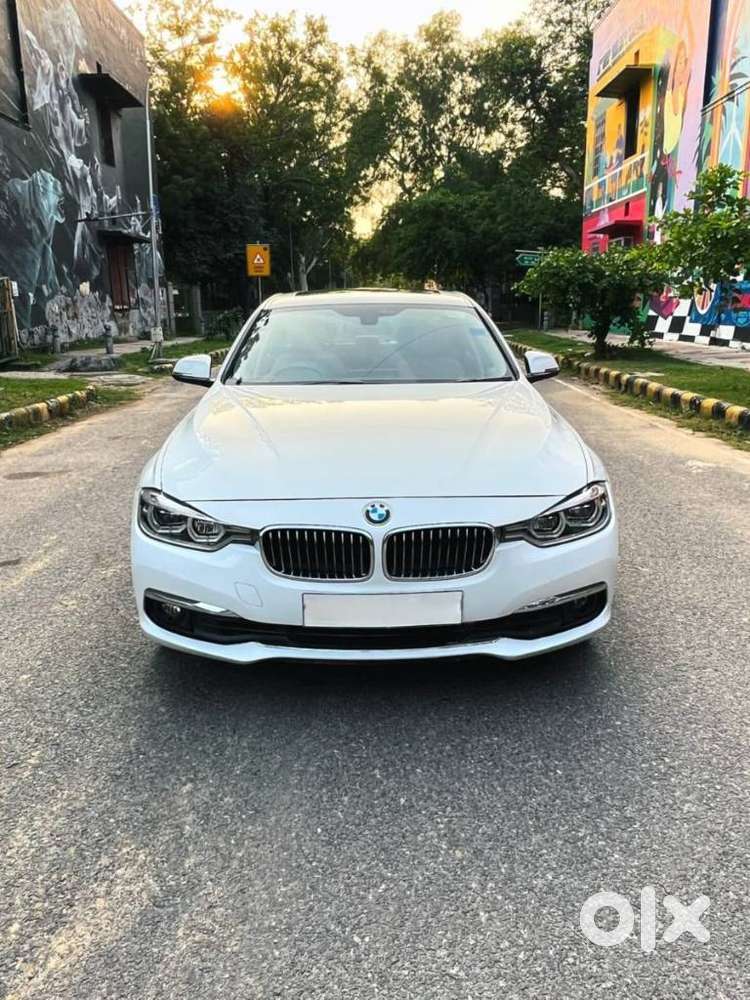 Bmw 3 Series 2.0 320i Luxury Line, 2016, Petrol