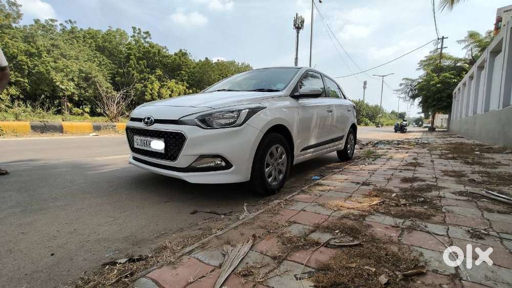 Hyundai I20 Sportz 1.2 Vtvt, 2017, Petrol