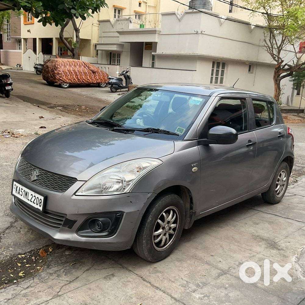 Maruti Suzuki Swift Lxi Optional-o, 2017, Petrol