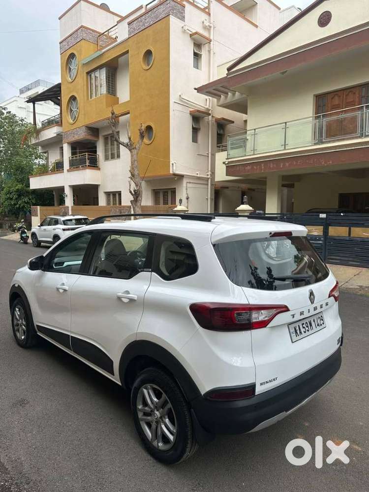 Renault Triber Rxz Easy-r Amt, 2020, Petrol