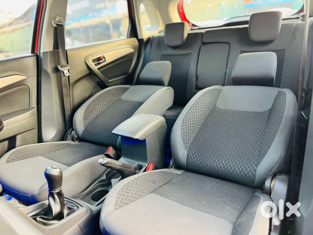 Maruti Suzuki Vitara Brezza Zdi, 2016, Diesel