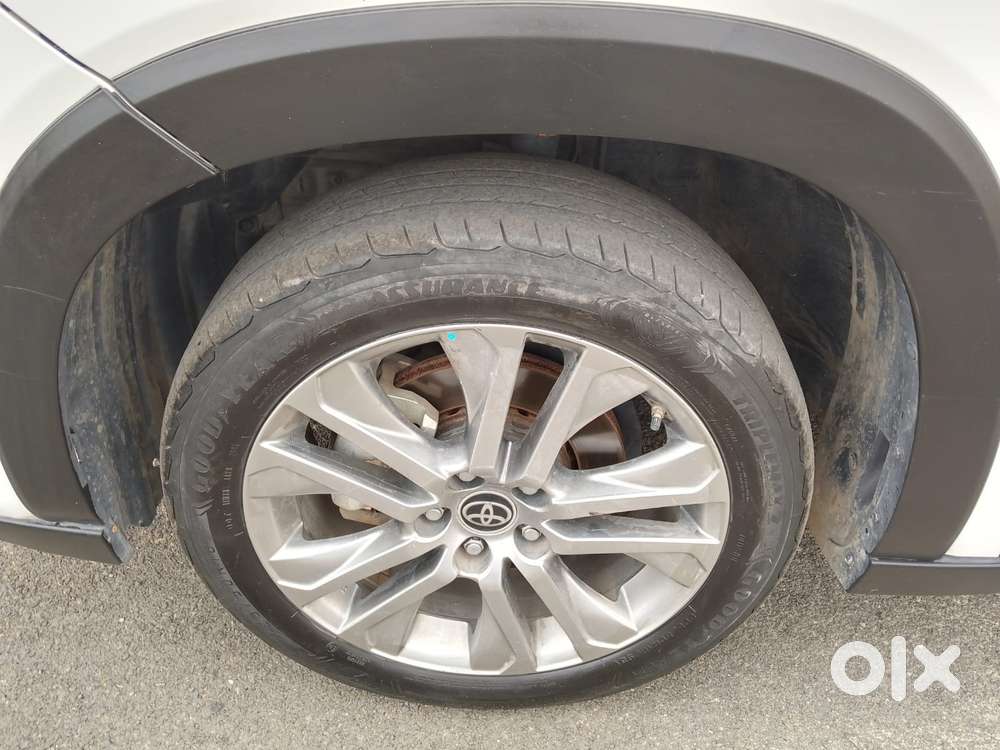 Toyota Innova Hycross 2.0 Zx Hybrid 7 Str, 2024, Diesel