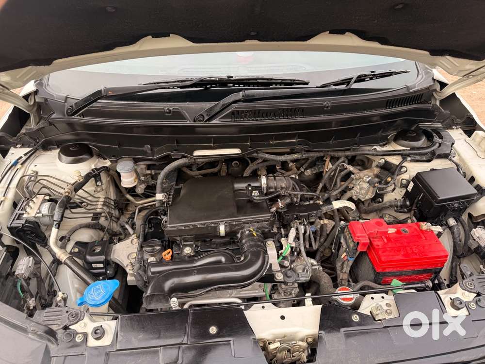 Maruti Suzuki Brezza 1.5 Lxi Cng, 2023, Cng & Hybrids