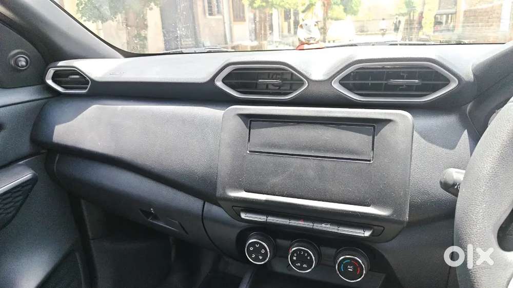 Nissan Magnite 2026 Petrol Well Maintained 900 Km Chali