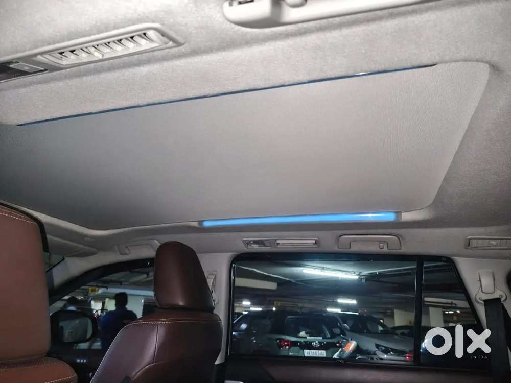 Innova Hycross Hybrid Zx 2025(whatsapp Only)