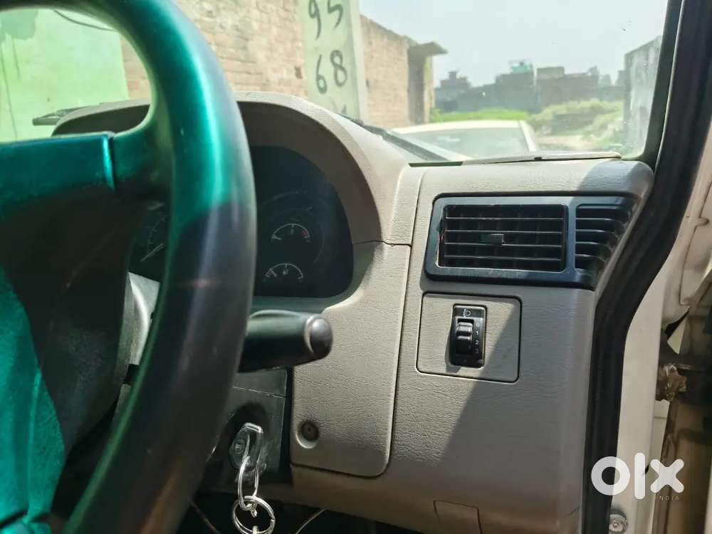 2015 Tata Sumo Gold