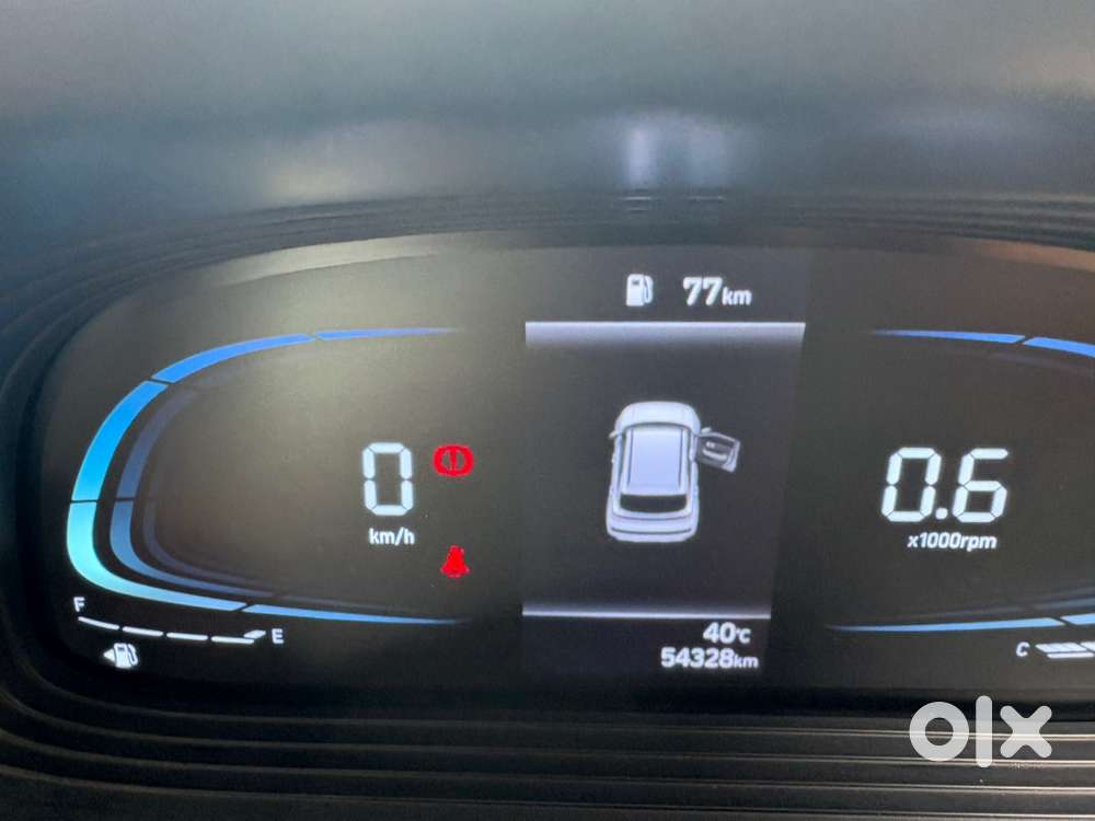 Hyundai Venue 2022 Petrol Well Maintained