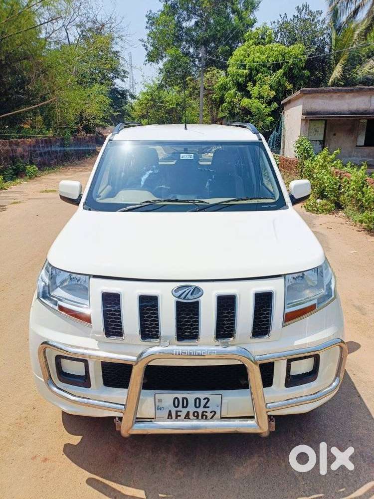 Mahindra Tuv 300 T6 Plus Amt, 2016, Diesel