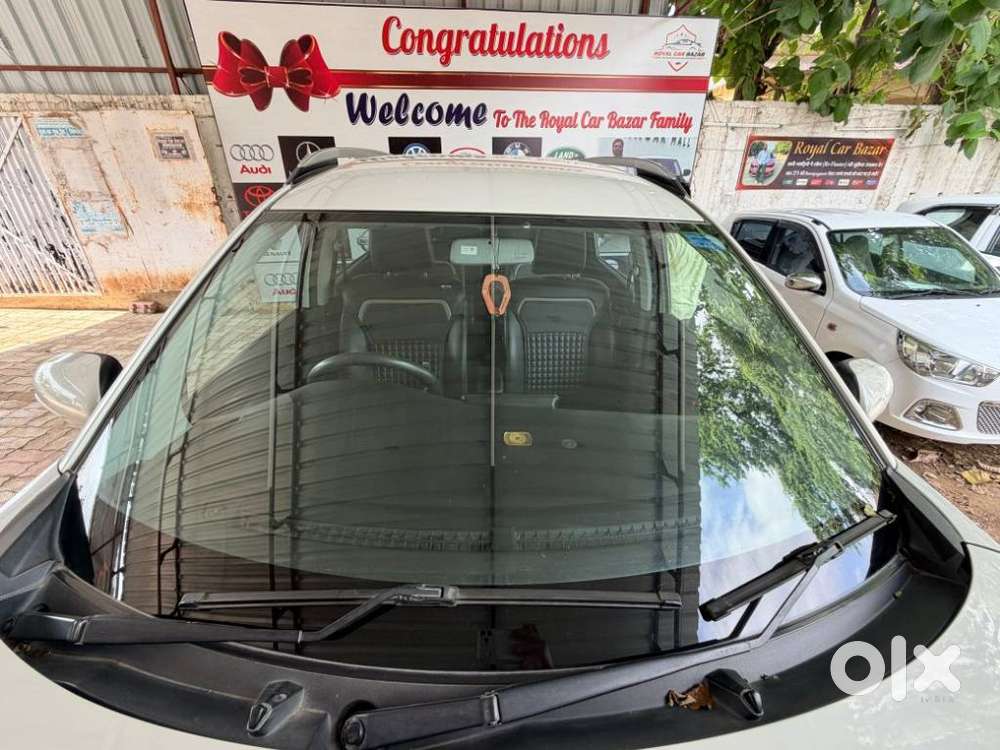 Maruti Suzuki Xl6 1.5 Zeta Mt, 2023, Petrol