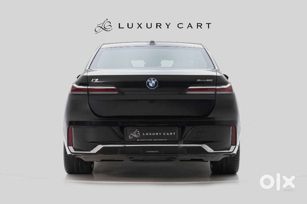 Bmw I7 Xdrive60, 2023, Electric