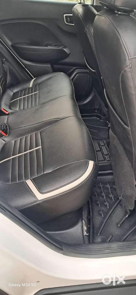 Hyundai Venue Sx Mt, 2022, Diesel