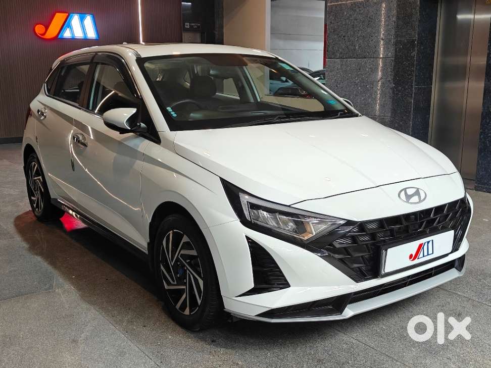 Hyundai New I20 1.2 Asta (o) Mt, 2024, Petrol