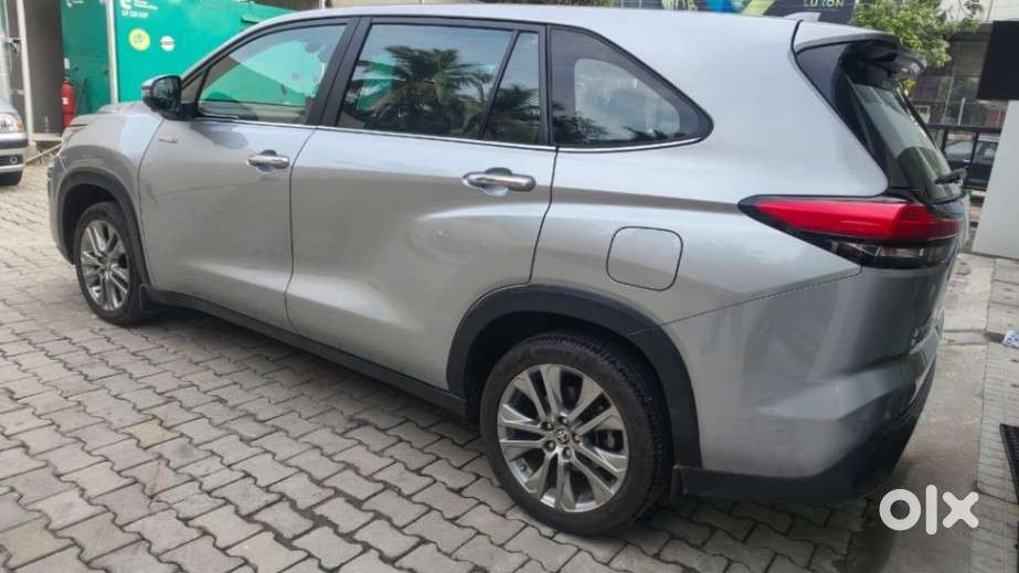 Toyota Innova Hycross Zx(o), 2024, Petrol