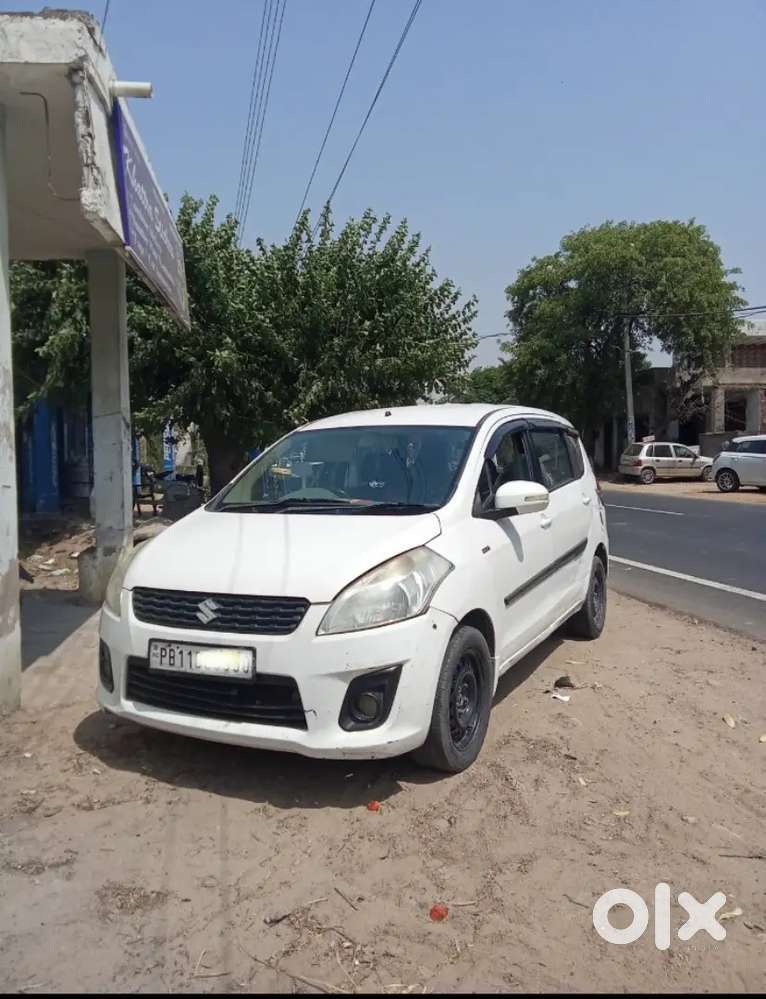 Maruti Suzuki Ertiga 2012