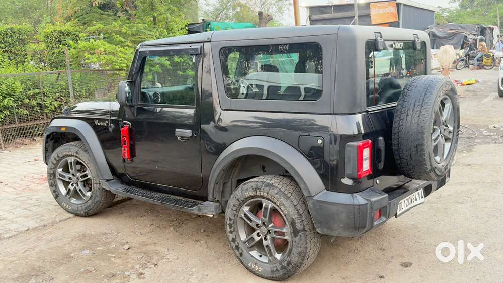 Mahindra Thar Petrol 2023