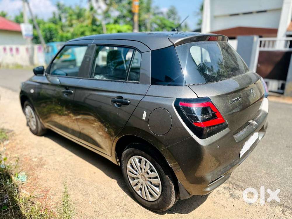 Maruti Suzuki Swift 2026 Petrol 700 Km Driven