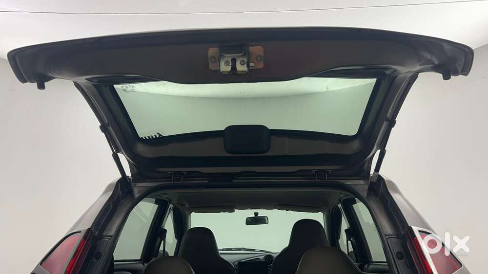 Datsun Redigo T Option, 2017, Petrol