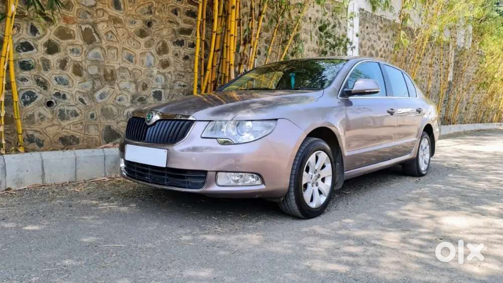 Skoda Superb Elegance 2010 Diesel Automatic