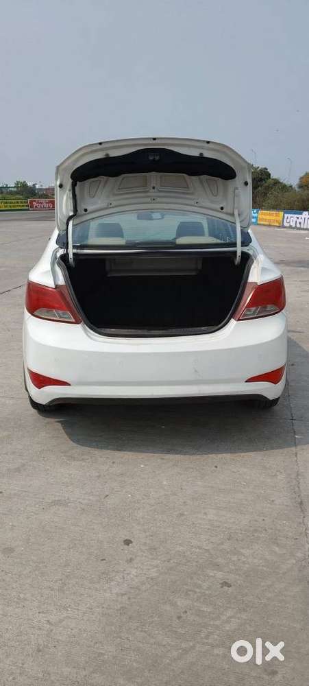 Hyundai Verna 1.6 Sx Crdi, 2016, Diesel
