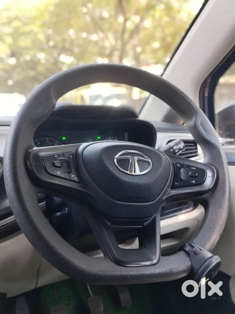 Tata Altroz Xz, 2022, Petrol