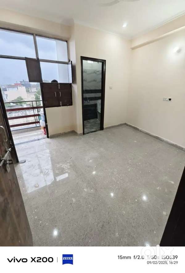Rooms are available for rent, Dostpur mangrole sec 167 gali no 1