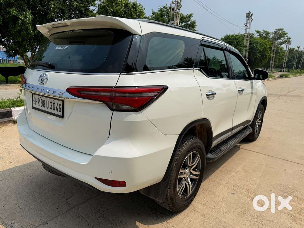 Toyota Fortuner 4x2 Mt 2.7 Petrol, 2025, Petrol