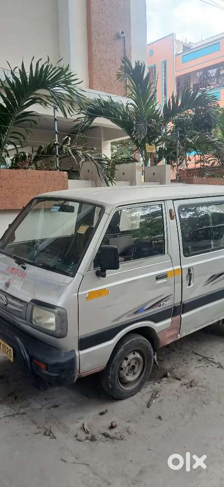 Maruti Suzuki Omni 8 Seater 2006