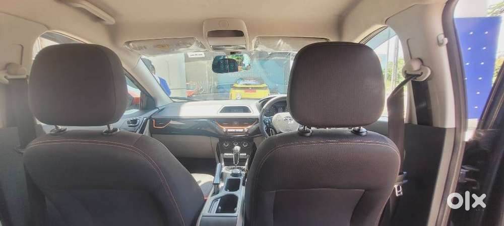 Tata Nexon Kraz Plus Amt, 2020, Petrol