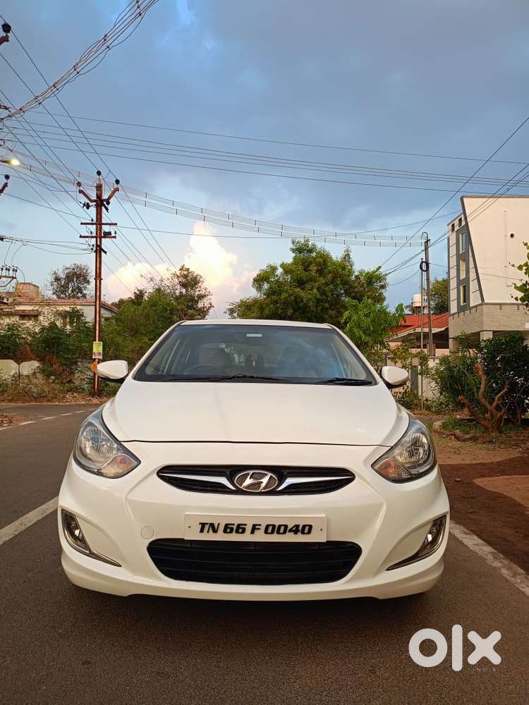 Hyundai Verna Fluidic 1.6 Vtvt Sx, 2012, Petrol