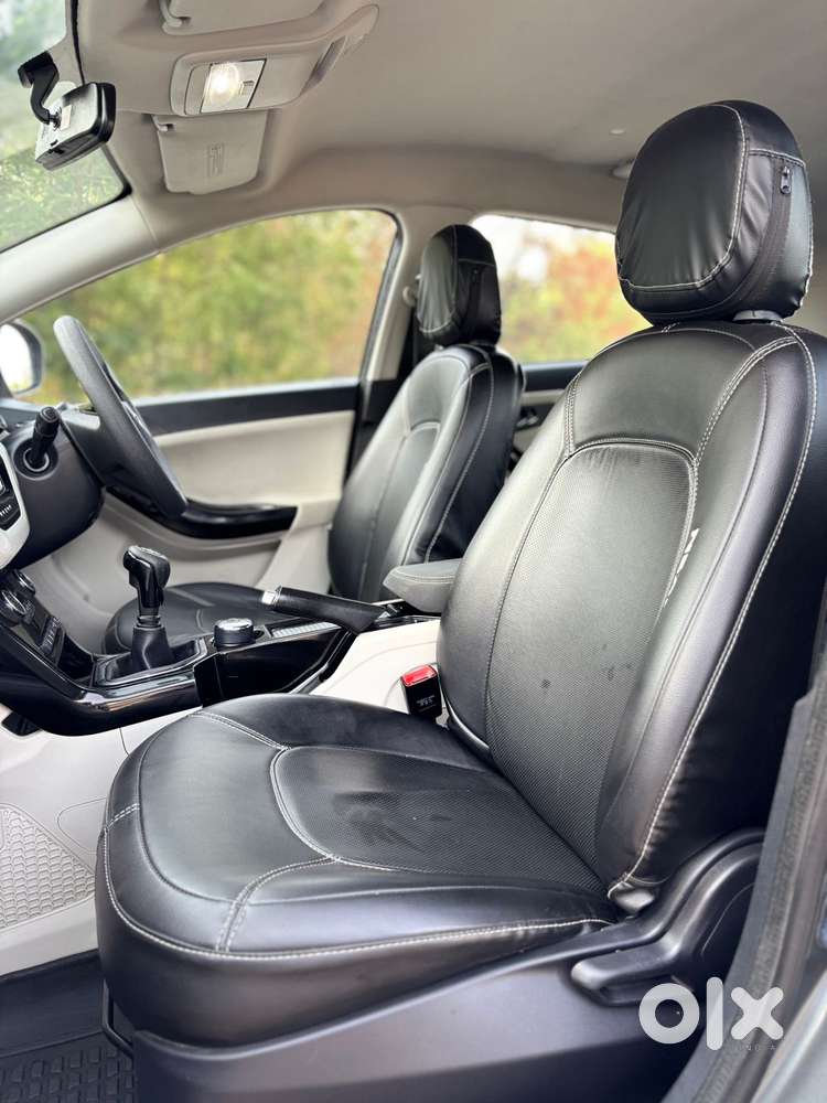 Tata Nexon, 2022, Petrol