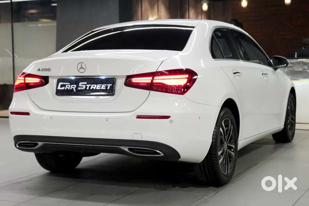 Mercedes-benz A-class Limousine 200, 2025, Petrol