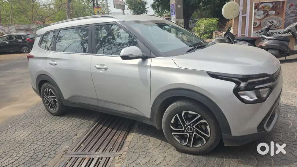 Kia Carens 2023 Diesel 49500 Km Driven