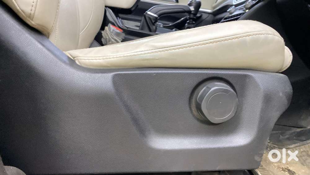 Mahindra Xuv700 2.2 Ax 7 Diesel Mt Str, 2022, Diesel