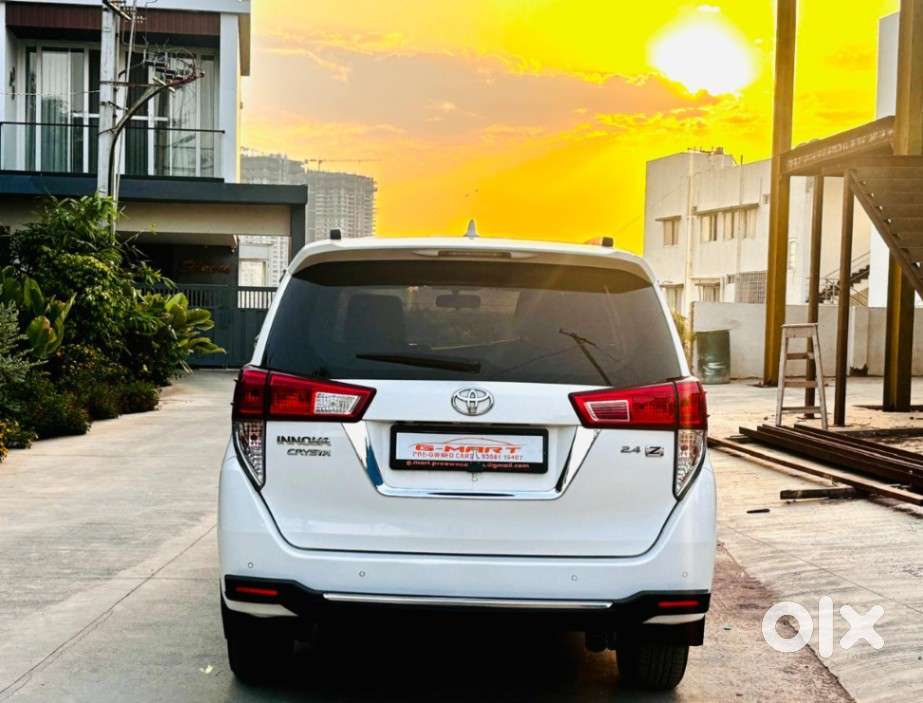 Toyota Innova Crysta [2020-ongoing] 2.4 Zx At 7 Str, 2021, Diesel