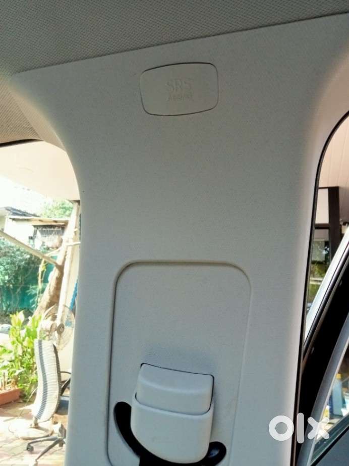 Mahindra Xuv700 2.0 Ax 5 Petrol At Str, 2022, Petrol