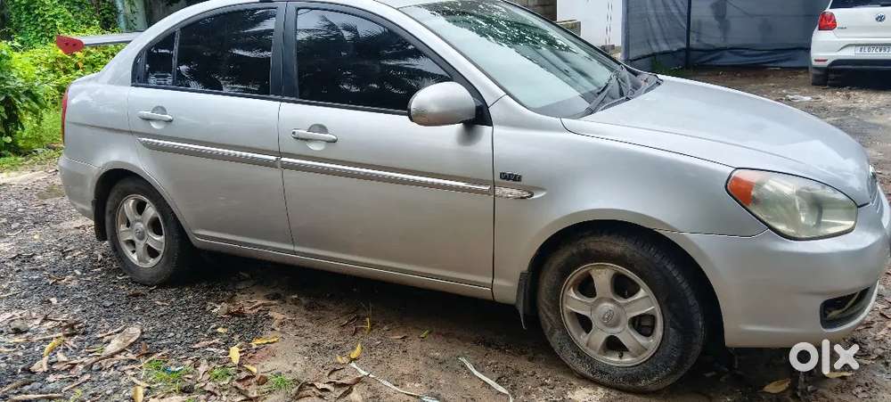 Hyundai Verna Petrol Manual 2009