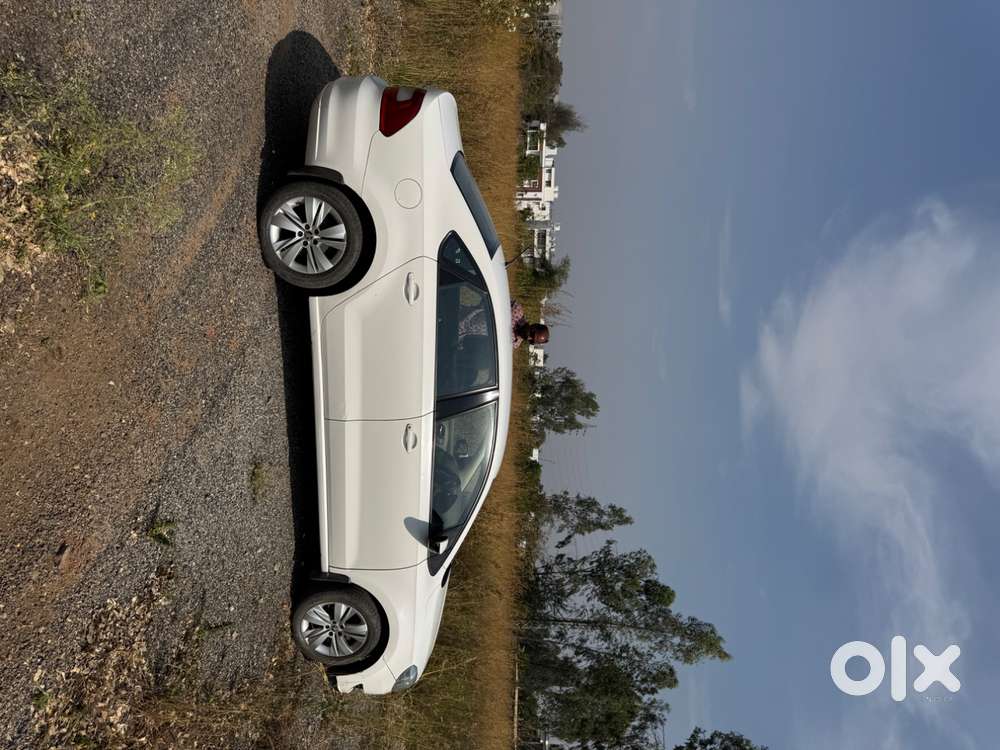 Skoda Rapid 1.6 Active Plus Mpimt