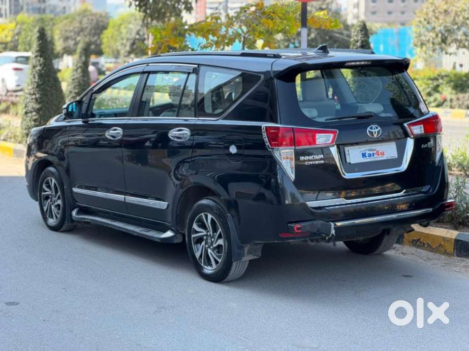 Toyota Innova Crysta