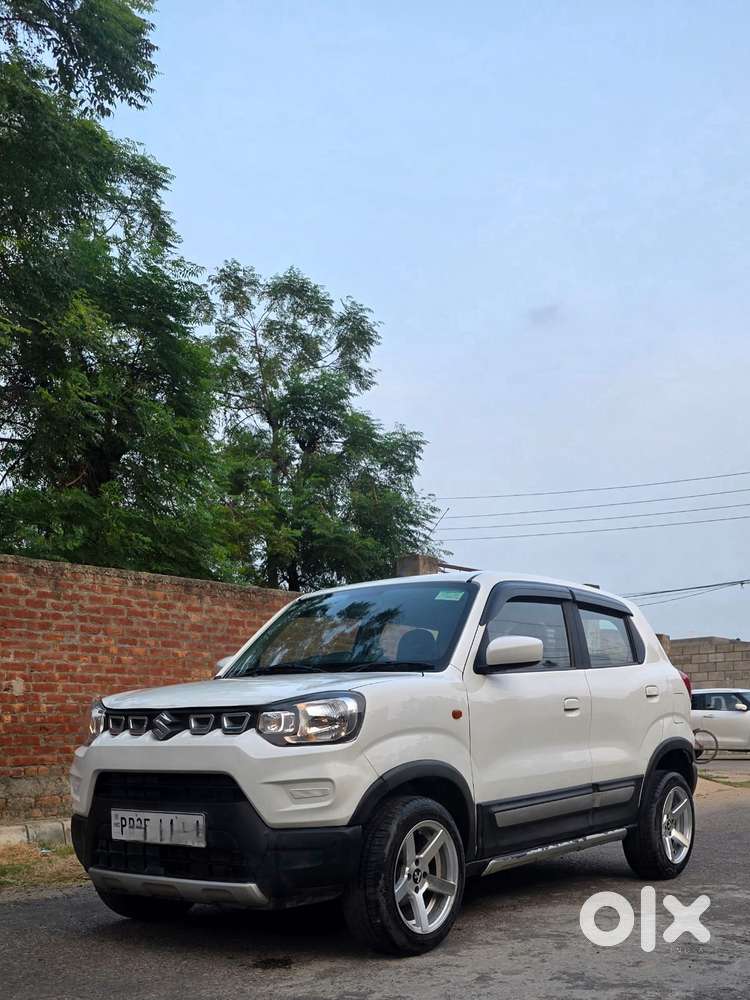 Maruti Suzuki S-presso Vxi Plus, 2023, Petrol