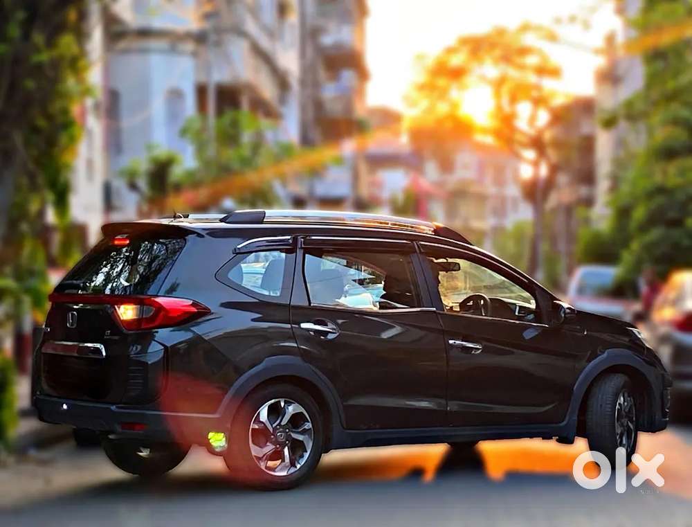 Cvt Automatic 7 Seater Honda Brv