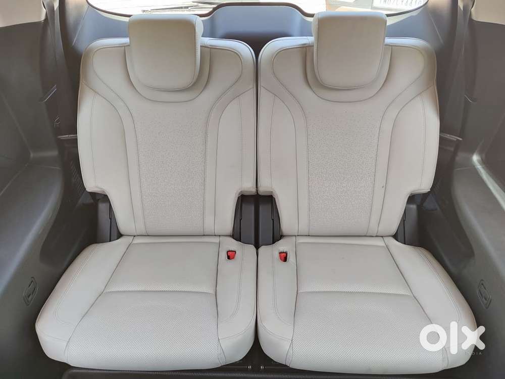 Mahindra Xuv700, 2022, Diesel