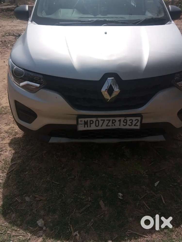 2024 Renault Triber Petrol