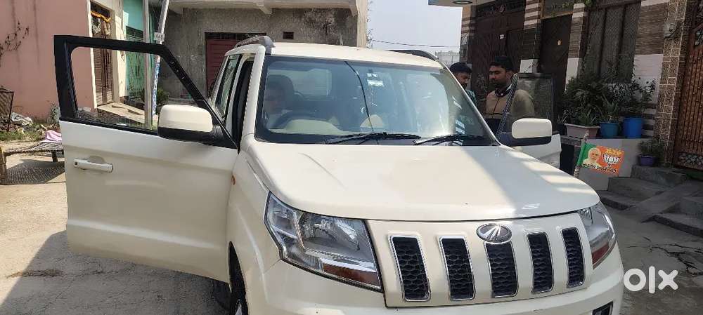 Mahindra Tuv 300 2017 Diesel Well Maintained
